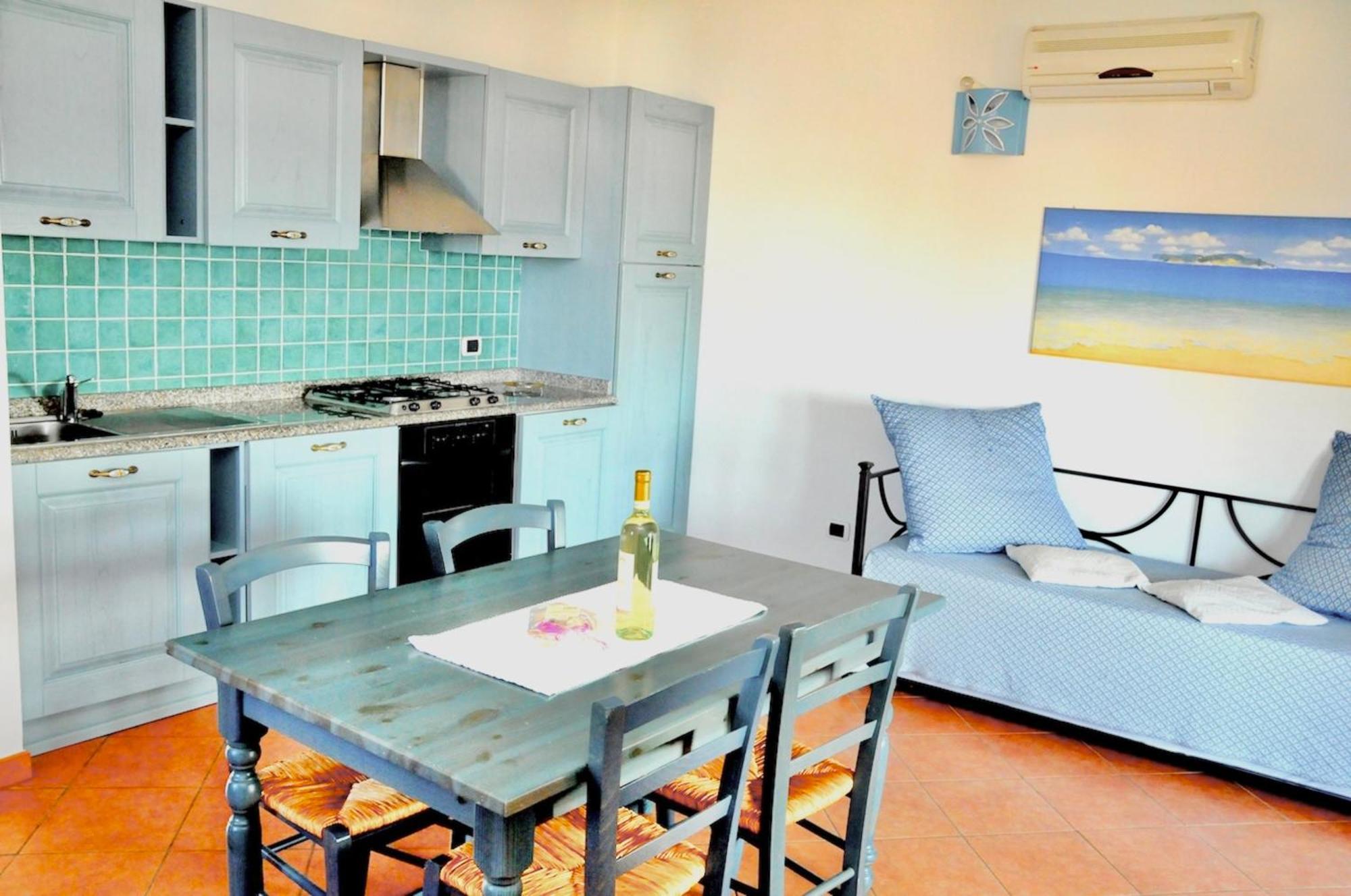 Residence With Private Beach In Marinella Marinella  Habitación foto